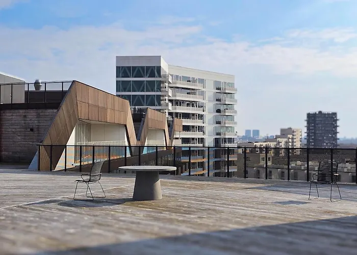 5 Bedroom Luxury Suite In Cph